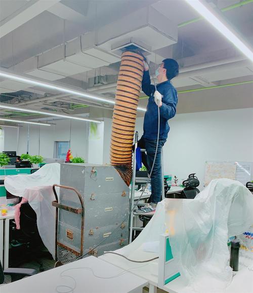 mining ventilation duct hanging
